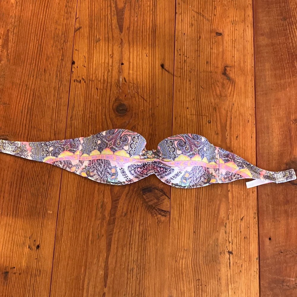 Women’s bikini top